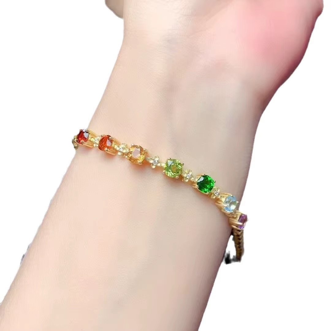 Boutique Jewelry Women's Brace - Al Ain Jewelry & Watches Exhibition 2025 recensione e prezzo