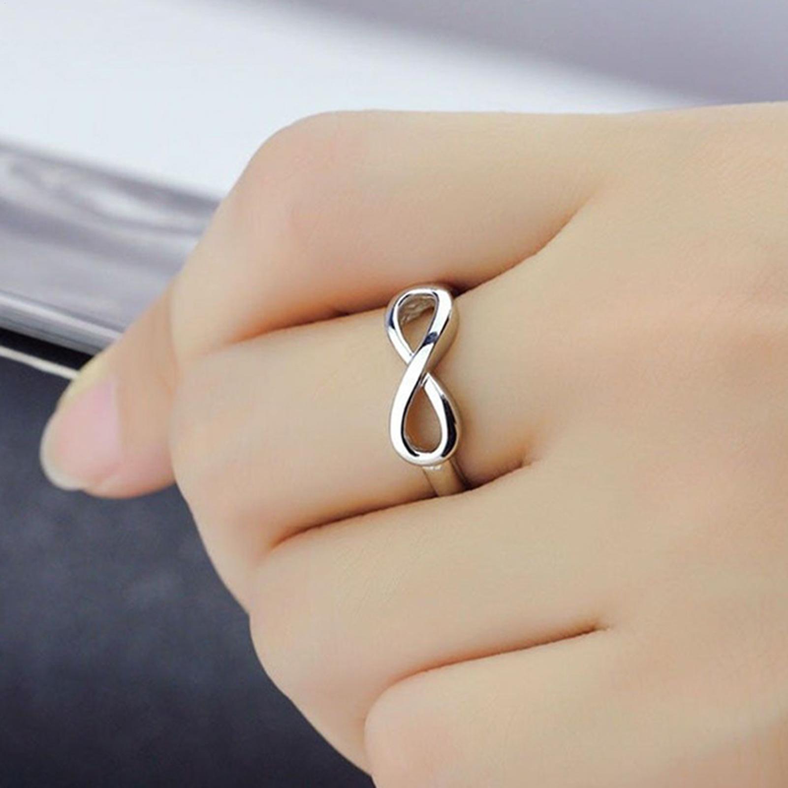 Tiny Infinity Promise Ring Ete - Al Ain Jewelry & Watches Exhibition 2025 recensione e prezzo