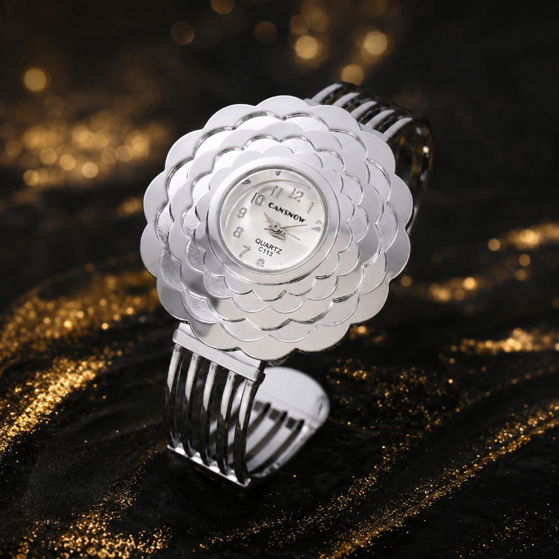 Elegant Women's Flower Quartz  - Unique Jewelry Watches recensione e prezzo